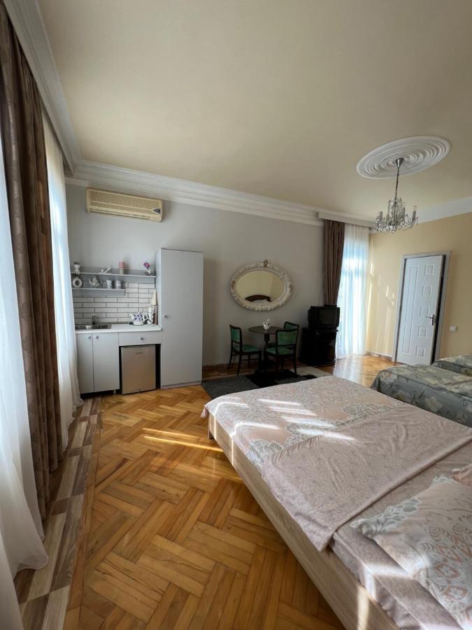 Hotel Kemeni Garden Batumi Exteriér fotografie