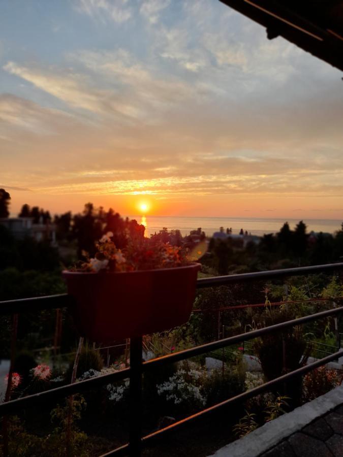 Hotel Kemeni Garden Batumi Exteriér fotografie